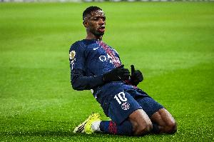 队报：巴尔科拉受伤，，，，，，巴黎进攻三叉戟预计为登贝莱、杜埃和K77_24直播网