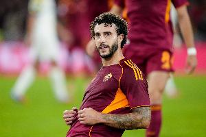 埃尔莫索：瓦斯肯定会让我们大开眼界，，，，罗马有许多他这种年轻球员_24直播网