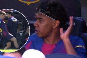 很是不满！亚马尔被换下后一直诉苦：总是针对我，，，永远都是我_24直播网