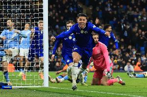 罗马诺：恩佐与切尔西未就新条约告竣一致，，不扫除今夏转会的可能_24直播网