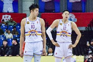 太墨迹了！北控与宁波全场47次犯规 共获得60次罚球_24直播网