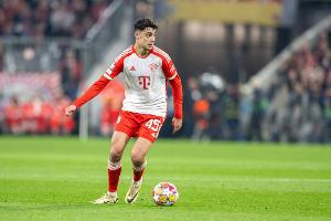 拜仁官方：帕夫洛维奇恢复个人训练，，，，穆西亚拉和阿芳完成有球训练_24直播网