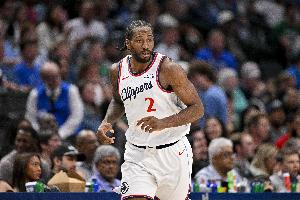 小节独得11分！伦纳德26中13拿下28分8板4助3断 要害跳投准绝杀_24直播网