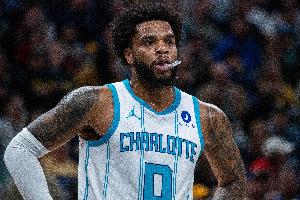 493。。。。。。⌒∏庞庠铰矶 成NBA现役未进季后赛的进场数最多球员_24直播网