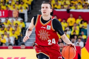 媒体人：若山西小节能早点换上盖伊未必会输 他证实晰自己的价值_24直播网