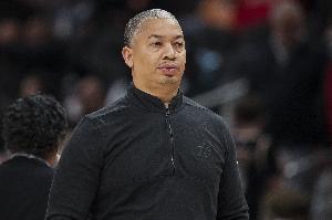 5连胜！船记：快船本季胜率首次超五成 和赛季初完全差别的球队_24直播网