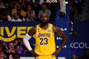 助力球队！湖人在詹姆斯复出后已经取得9胜1负_24直播网