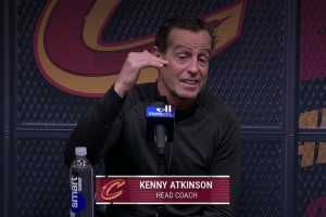 你的第一登吹上线~【完整版】阿特金森赛后：我得多听哈登的意见_24直播网