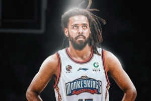 媒体人：最好的战略是JCole多训练少角逐 上场走过场拉动球队票房_24直播网