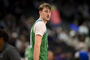 火媒：弗拉格生涯第三年就会成为同盟前十 历史最强青少年之一_24直播网