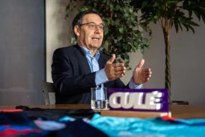 4亿！巴托梅乌：2017年有球队想支付梅西4亿解约金，，，，，迫使我们续约_24直播网