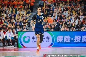 拼尽全力！奎因27中13空砍全场最高38特殊加11板4助 也有8失误_24直播网