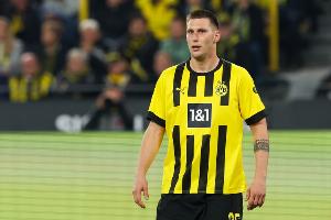 图片报曝多特薪资：聚勒1400万欧，，，，科贝尔、吉拉西、恩梅查1000万_24直播网