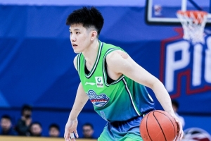 内外着花！林庭谦打满全场10中6孝顺18分6助 但也有8失误_24直播网