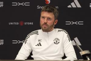 卡里克：绝不接受第六名 梅努的续约希望顺遂 能够踢欧冠利益多多_24直播网