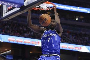 明日附加赛战76人！魔术伤病报告：艾萨克和杰特·霍华德出战成疑_24直播网