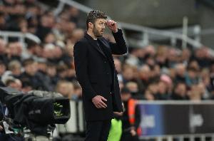 卡里克：突然之间中卫选择变少，，，，，，我们能顺应并充分使用现有资源_24直播网