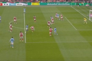 塞梅尼奥下底传中，，，哈兰德后颔首球攻门横跨！_24直播网